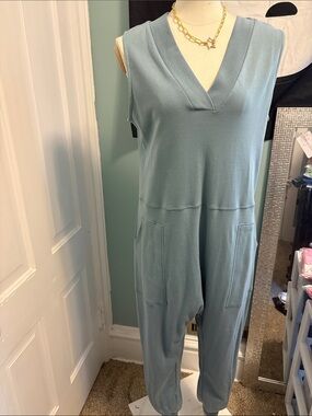 Sleeveless V-Neck Sage Jumpsuit with Patch Pockets